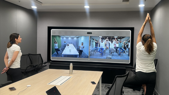 corporate-yoga-workshop